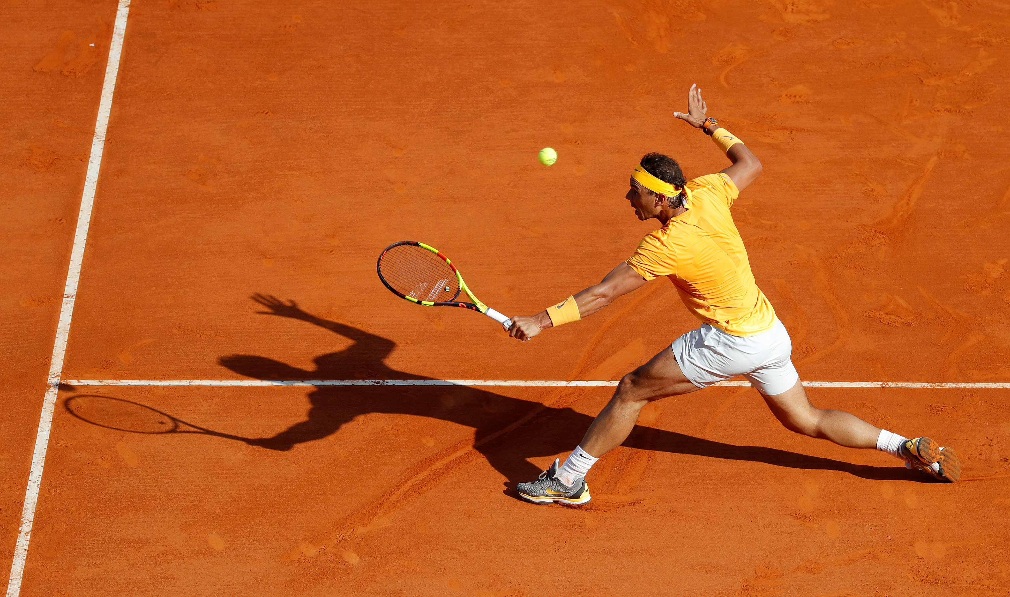 戴维斯杯轻取蒙特卡洛大师赛，纳达尔高光表现