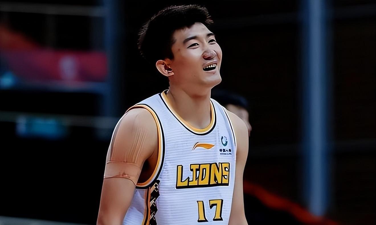 独行侠险胜山东队，孙铭徽高光表现